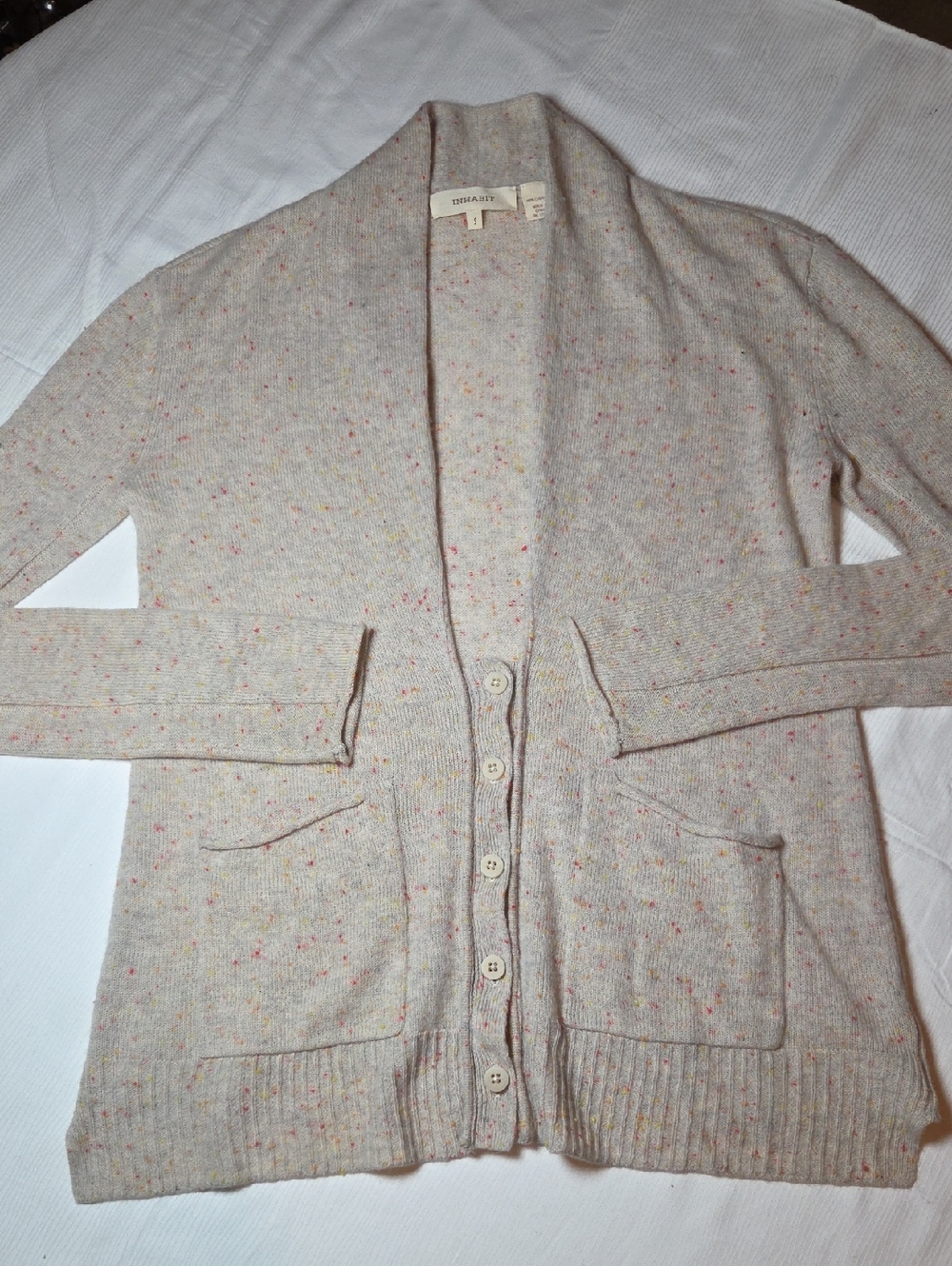 Inhabit /100% Cashimere Beige Speckled Button-Front Cardigan,,sz S.